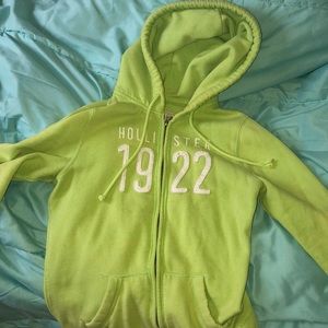 Hollister sweatshirt green